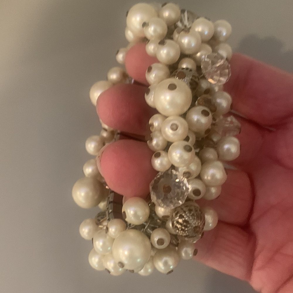 Vintage Crystal & Faux Pearl Stretch Bracelet